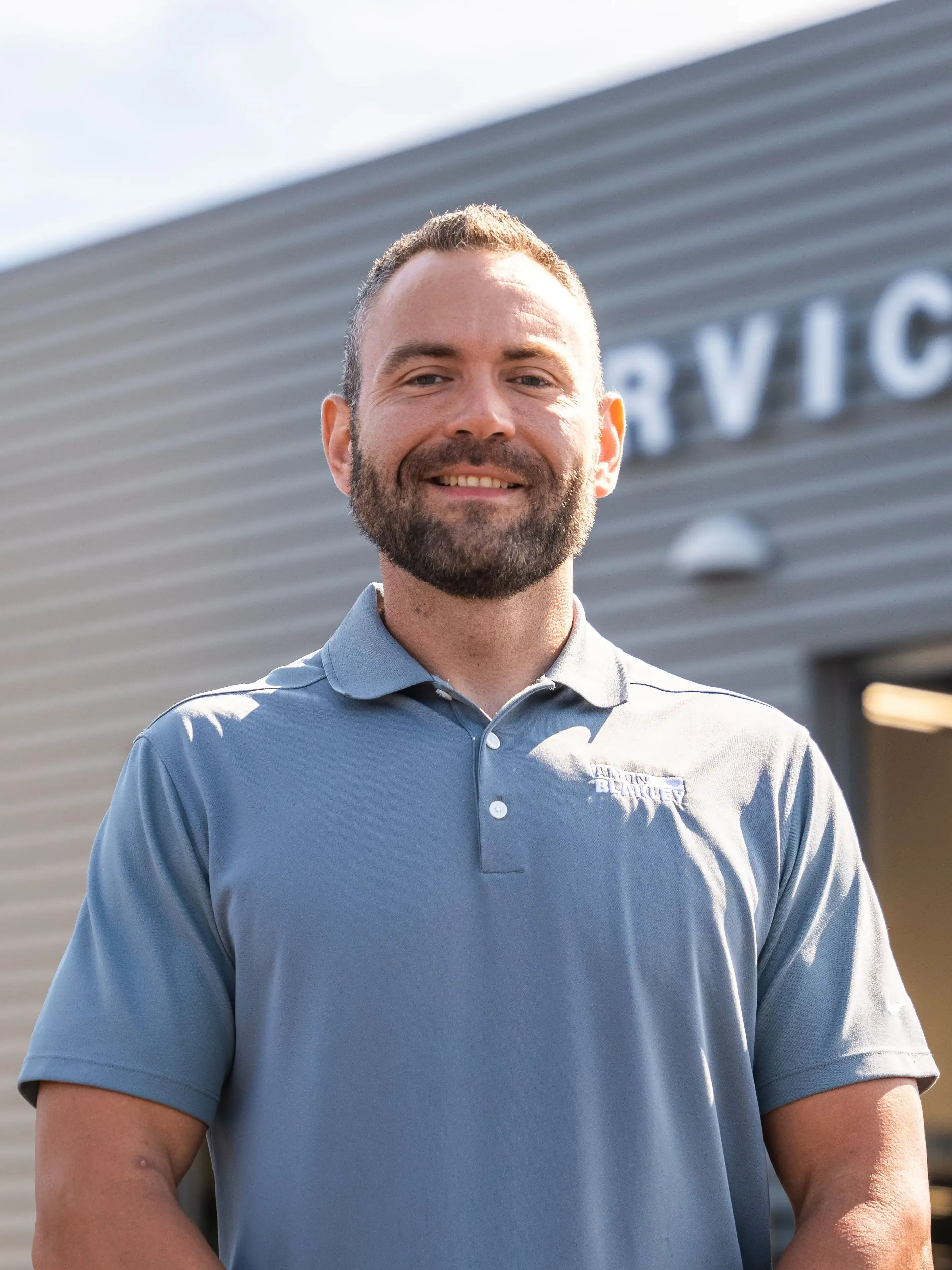 Service Manager Gary Gossett in Service at Alton Blakley Ford