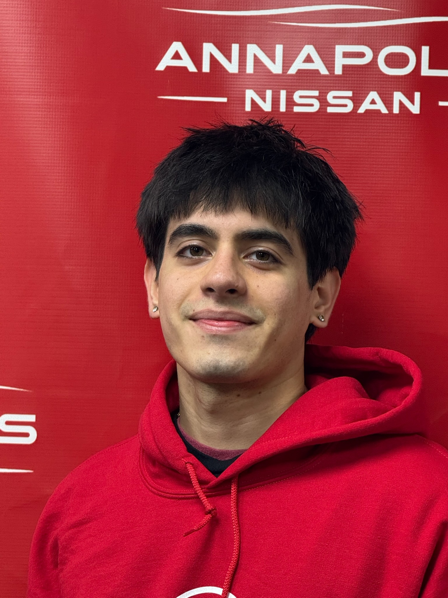Express Lane Technician Jerson Torres-Menjivar in Service & Parts at Annapolis Nissan