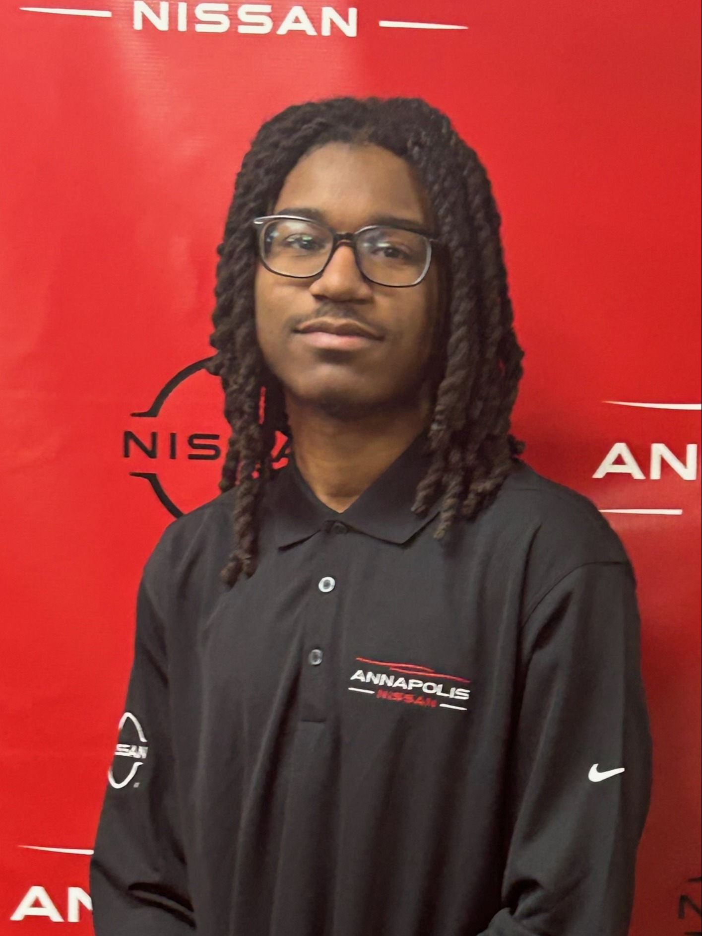 Valet Amon Ford in Service & Parts at Annapolis Nissan