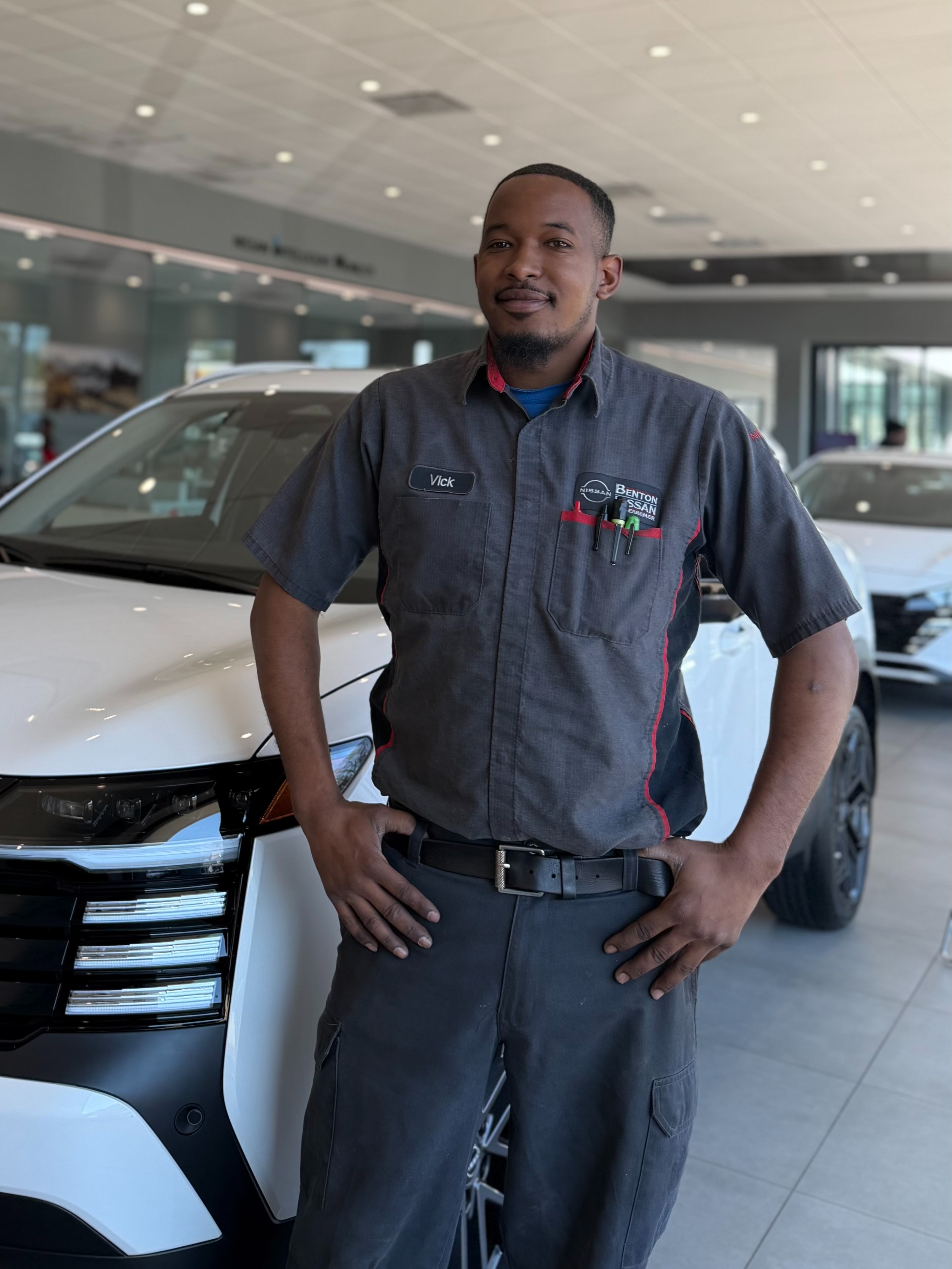 Pre-Owned Technician Marquis Vickers in SERVICE at Benton Nissan of Hoover