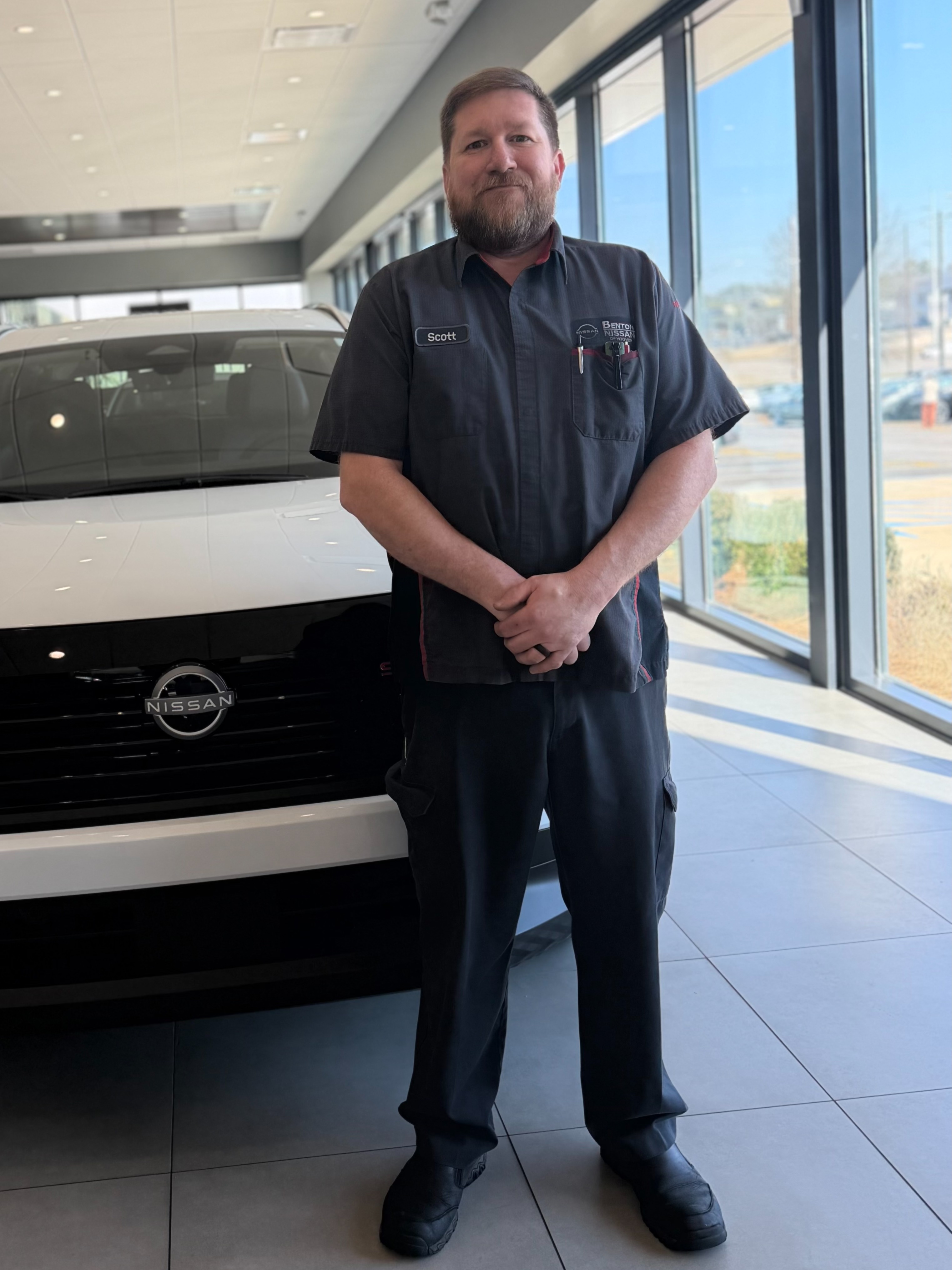 Senior Technician / Electrical Specialist Scott Hadaway in SERVICE at Benton Nissan of Hoover