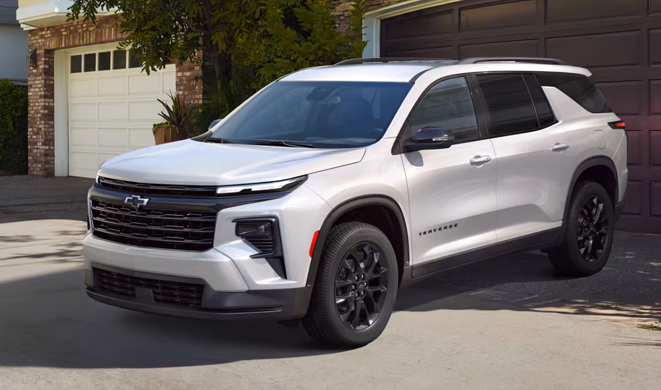2025 Chevrolet Traverse parked at home