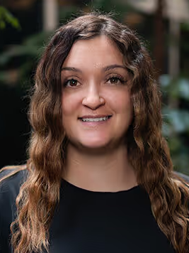 Internet Sales Manager Amanda Auringer in Sales at GMC of Rochester