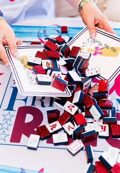 Red, White and Mahjong
