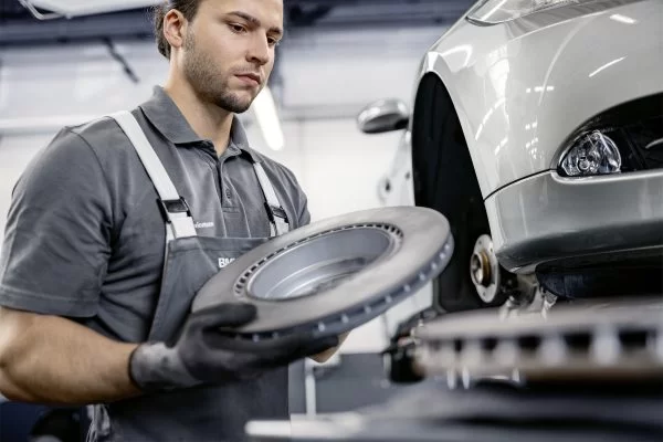 Hi-Line AutoHaus BMW Diagnostics