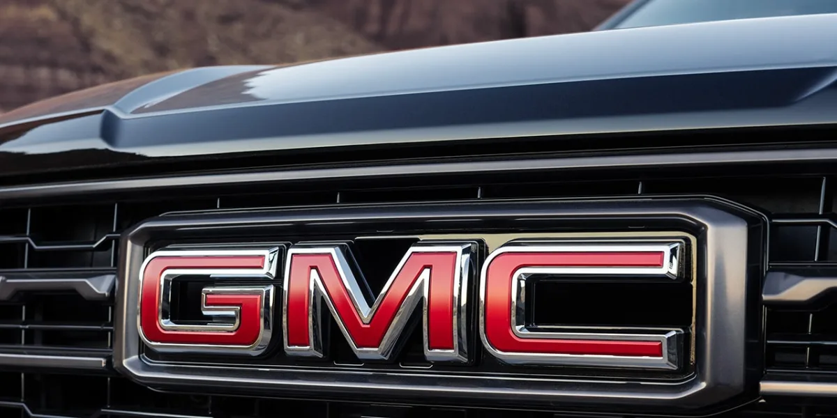 Some of the many safety features found in the 2026 GMC Yukon XL.