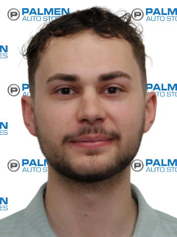 Riley Burbach in Sales at Palmen Kia Of Kenosha