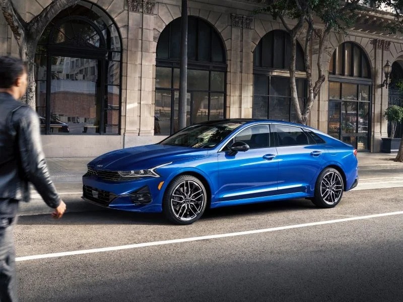 Kia K5 Parked on the Street