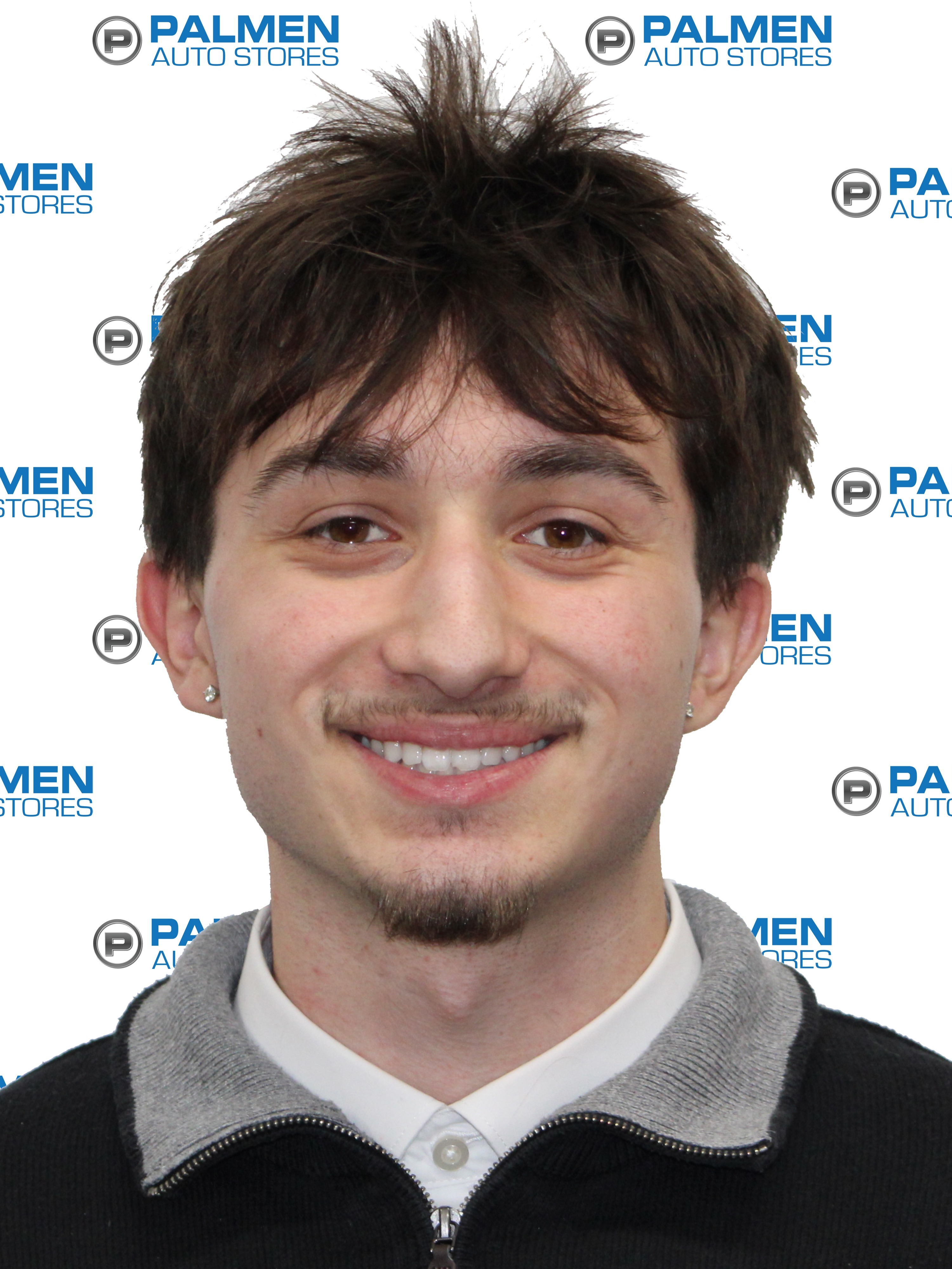 Sales & Leasing Consultant Roman Signorelli in Sales at Palmen Kia Of Kenosha