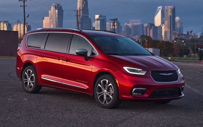 2026ChryslerPacifica-exterior-01.jpg