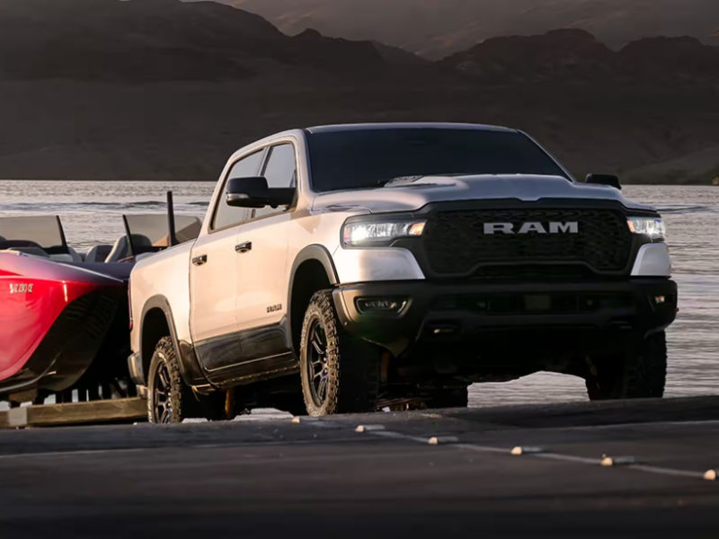 2025RAM1500-exterior-01.jpg