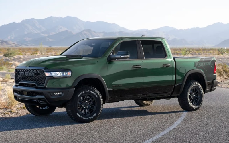 2026RAM1500-exterior-01.jpg