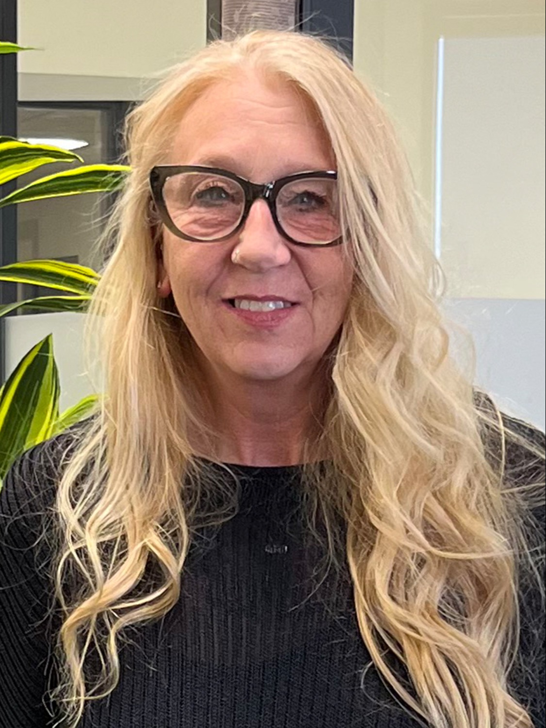 Lead Title Clerk Kristie Frechette in Accounting at Fury Motors Saint Paul CDJR
