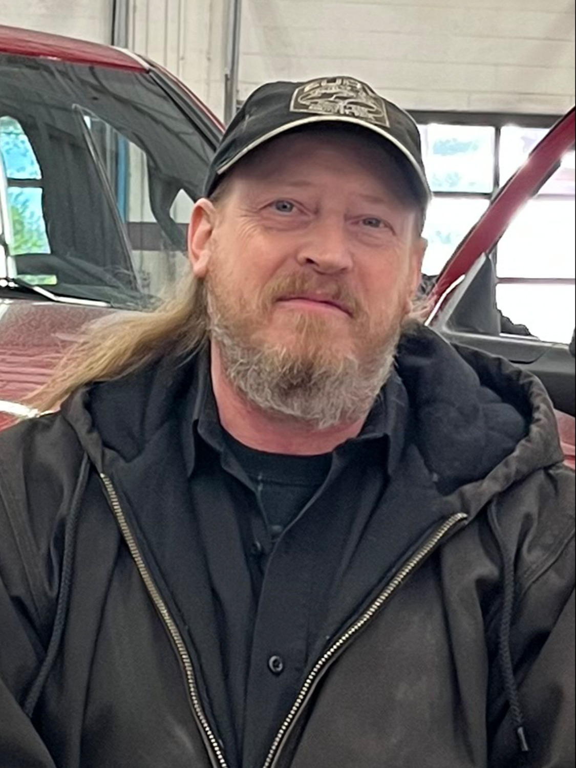 Union Advanced Diagnostic Technician Scott Stavsvick in Service at Fury Motors Saint Paul CDJR