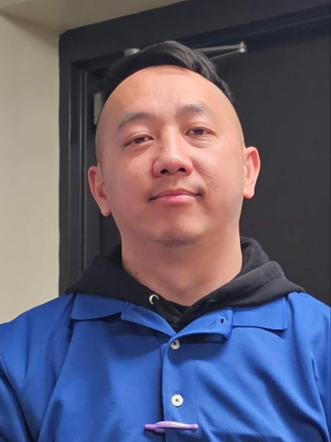 Service Advisor Tue Xiong in Service at Fury Motors Saint Paul CDJR