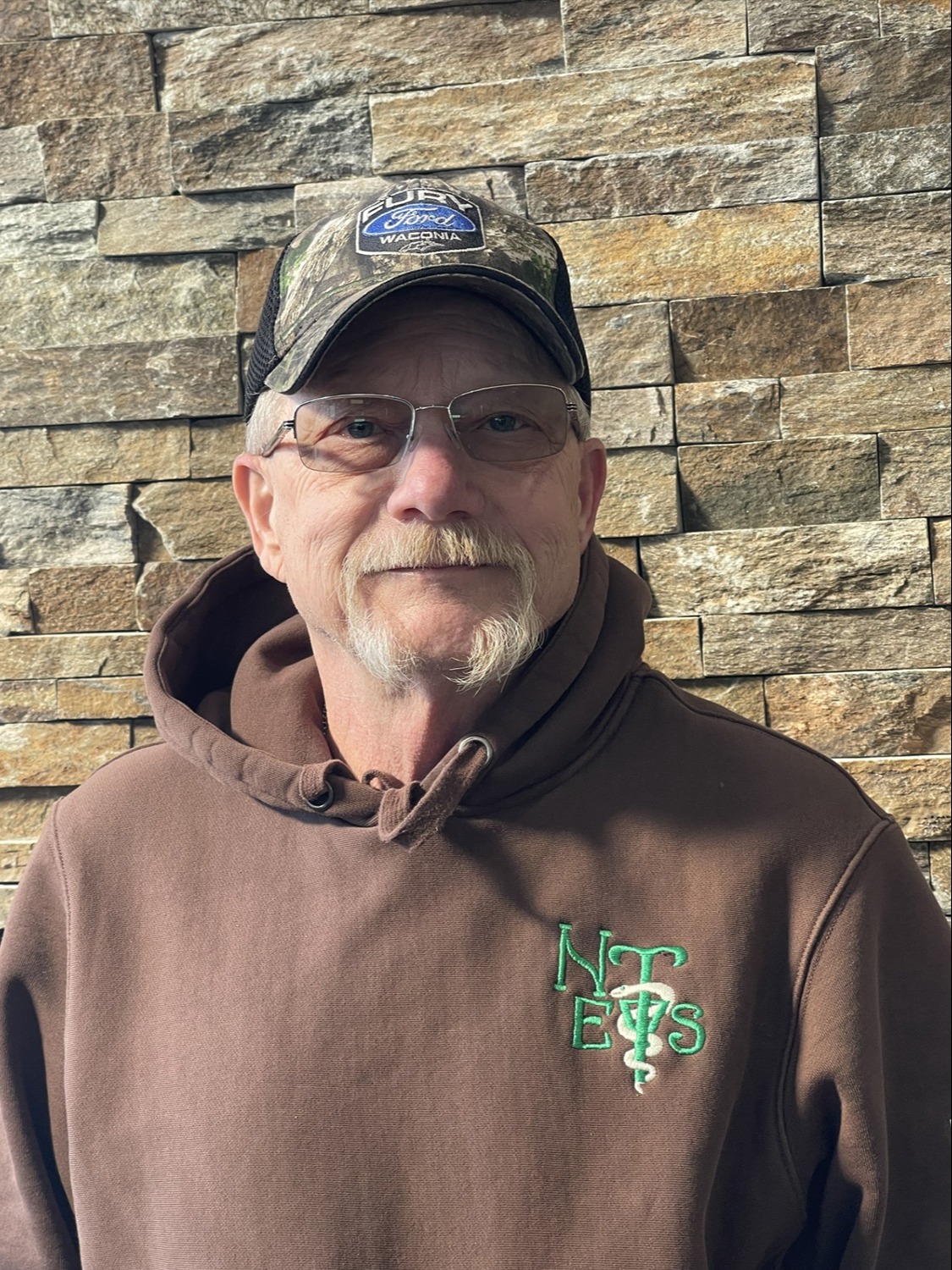 Service Runner Scott Dietz in Service at Fury Ford Waconia